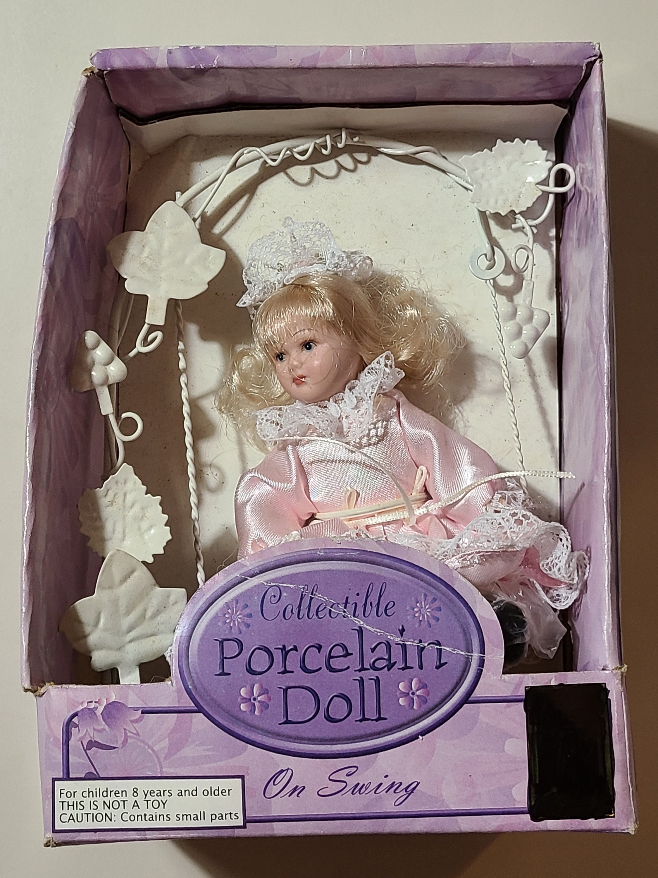 292*- PORCELAIN 18