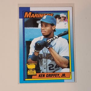 1990 Topps Ken Griffey Jr. 2nd year Rookie Cup Baseball Card