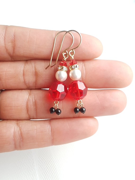 Red christmas best sale earrings