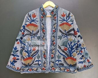 Manteau de veste de broderie à la main en coton Suzani, les femmes portent des vestes d’hiver, cadeau de demoiselle d’honneur, veste d’hiver, robe kimono, vestes de demoiselle d’honneur