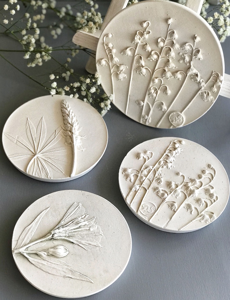 plaster painting plaster painting