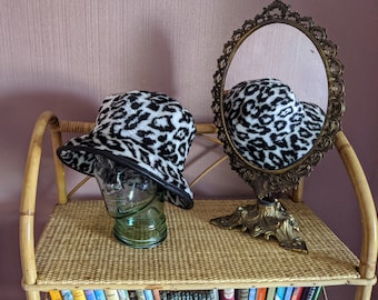 フィリップ・トレーシー　ハット　アニマル柄 Vintage 日本 Etsy - Bow with Hat Print Leopard Treacy Phillip 帽子