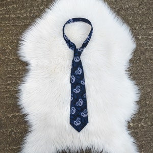 Vintage Michelsons of London Blue Paisley & Heart Pattern Tie | Retro Classic