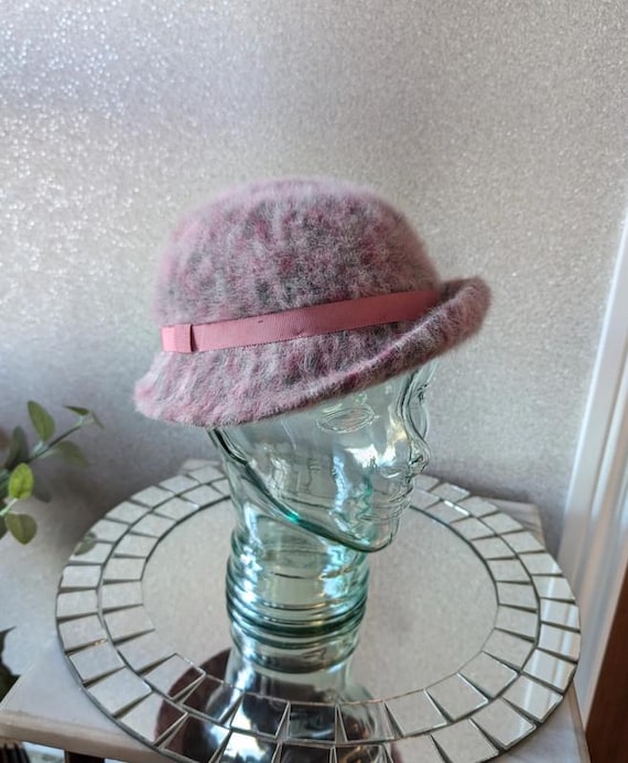 Vintage Kangol Angora Cloche Hat - Pink & Grey - Made in  display picture 1
