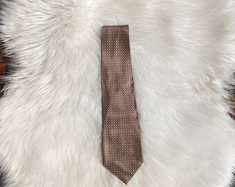René Chagal Silk Tie: Geometric Pattern, Elegant Formal Wear