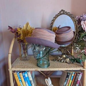 Vintage Kangol Felt Hat - Lavender with Velvet Trim
