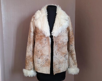 Vintage jaren 70 jas van imitatiesuède: boho rand van imitatiebont, VK 10