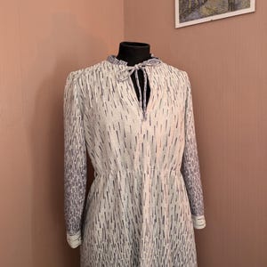 Vintage Handmade Fleck Pattern Dress - Bohemian Style, Embellished with Delicate Prints - Size 14