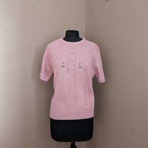 Gorgeous pink knit top, size L, floral embroidered knit top, button down floral top, 1990s pink knit top