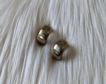 stunning signed David Grau clip on earrings, vintage jewellery, collectable, silver tone, 1980's