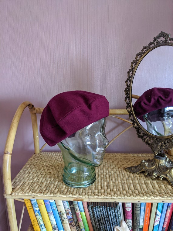 Beautiful Parisian beret winter hat, classic wint… - image 7
