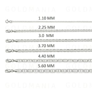 Op de afbeelding: Vijf zilveren ankerkettingen in verschillende breedtes, vari&euml;rend van 1,10 mm tot 5,60 mm. De kettingen zijn horizontaal gelegd, met de kleinste ketting bovenaan en de grootste ketting onderaan.