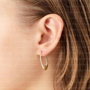14K Yellow Gold Small Oval Hoop Earring Set, Real Gold Hoops, Polished Gold Hoops, Oval Earrings, Women 14K Hoops, Light Hoops
