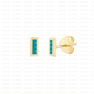 Juego de aretes de oro amarillo de 14 quilates con esmalte turquesa, 6 mm x 2 mm, con cierre a presión, rectangulares y pequeños, para mujer.