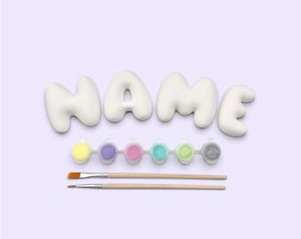Gepersonaliseerde bubbelletter-gipsnaam schilderset | Knutseldoos voor kinderen | Grote letters