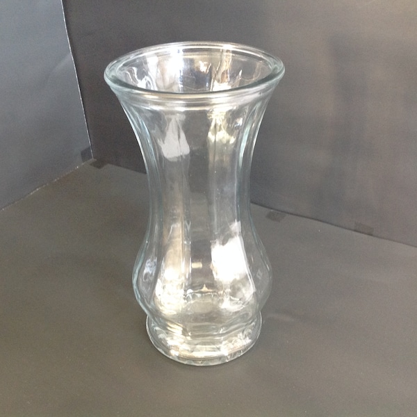 Medium Clear Glass Centerpiece Vase 8-1/2" Tall