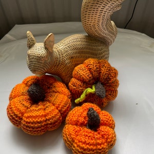 Autumn Halloween knitted set 3 pumpkins , fall pumpkin decorations , thanksgiving home decor  , orange pumpkins