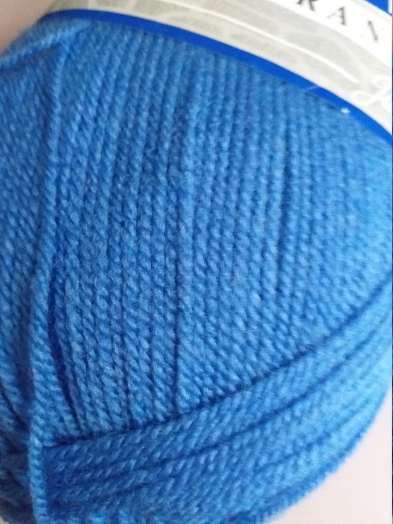 Aran knitting shop wool 400g
