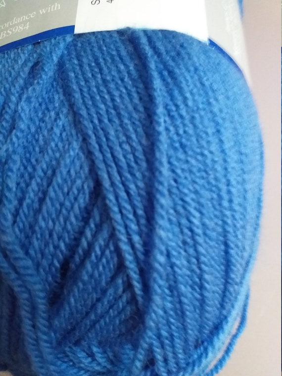 Blue aran wool hotsell