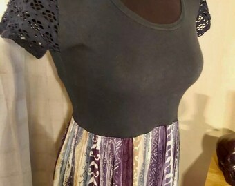 Vintage 80s T-Shirt Dress with Maxi Abstract Striped Skirt Size 10 Indie Boho Hippie Bohemian Grunge
