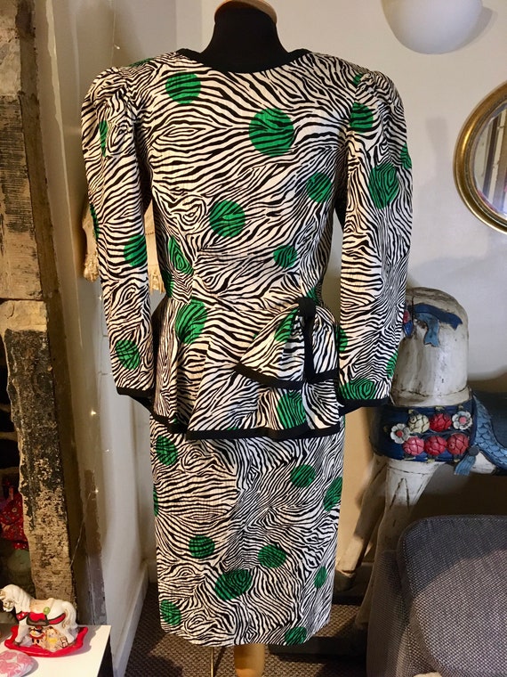 Amazing Vintage Zebra Print Peplum Dress 100% Sil… - image 6