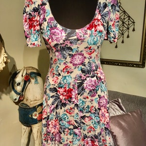 Super Cute Vintage 80s Romantic Floral Mini Dress Size 8-10 Indie Boho Hippie Pin Up