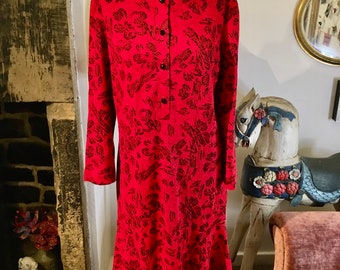 Vintage 80s Red and Black Floral Buttoned Up Dress Size 16-18 Indie Boho Hippie Preppy