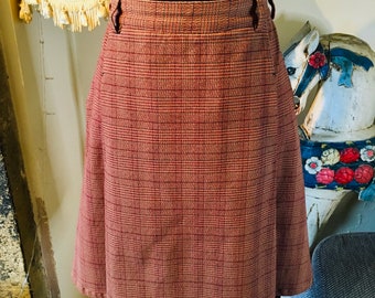 Cool Checkered Pleated Skirt Size 10-12 Preppy Office Indie