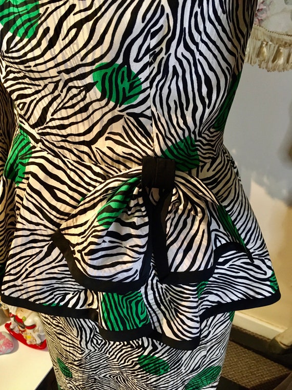 Amazing Vintage Zebra Print Peplum Dress 100% Sil… - image 8