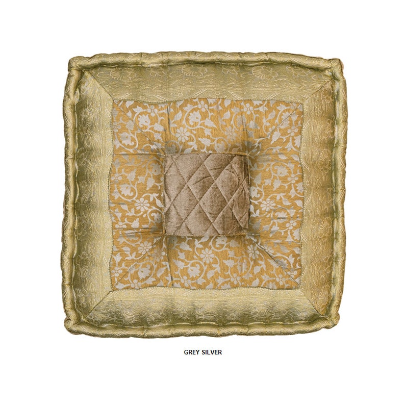 Square meditation velvet cushions image 8