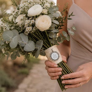 Personalised Wedding Bouquet Charm | Custom Sister-in-law Flower Bouquet Pendant | Bridal Party Gifts For Her | Bridesmaid Memory Keepsake