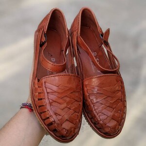 mexican huaraches for wide feet