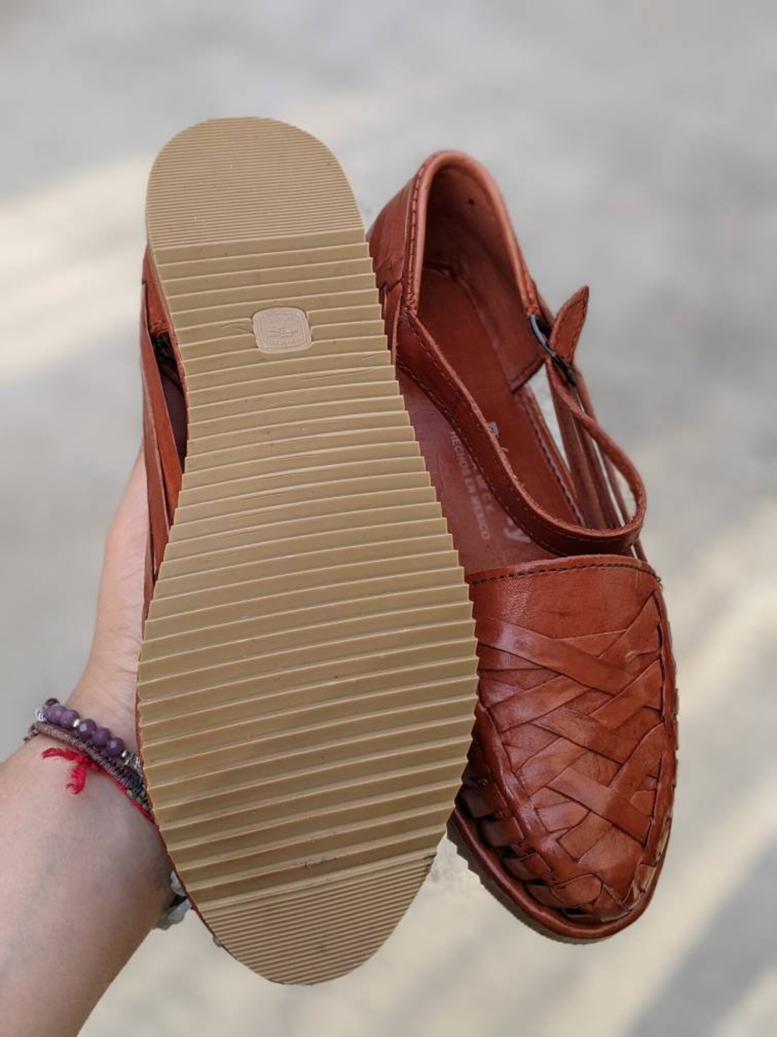 huaraches wide