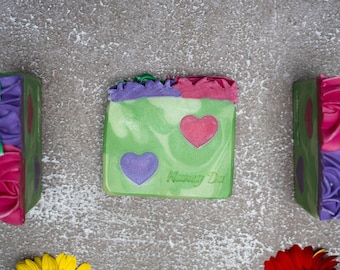 Jabón natural de leche de coco / Vainilla y frambuesa negra