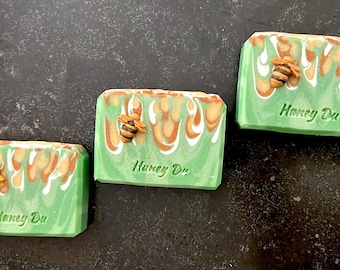 Jabón natural de leche de coco / Bergamota y miel