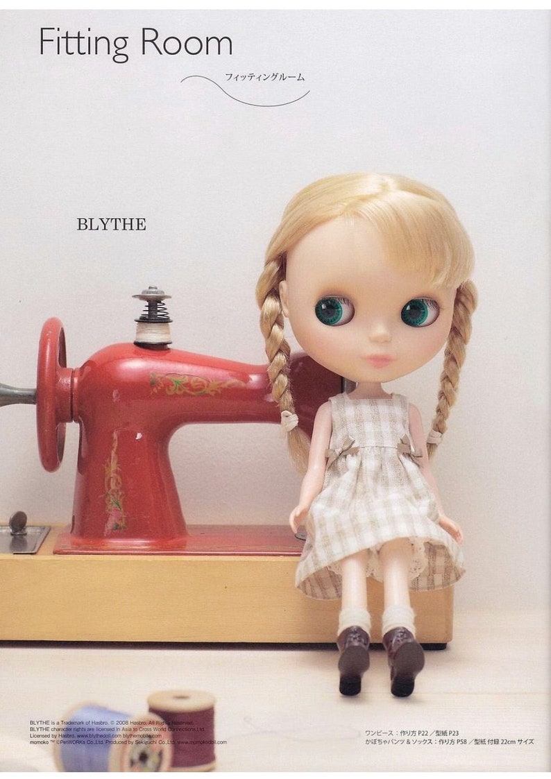 Blythe// Licca // Momoko// petite blythe Doll sewing Outfit book Japanese doll clothes pattern book image 3