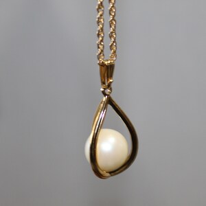 Vintage Avon 1992 Colgante elegancia a medida