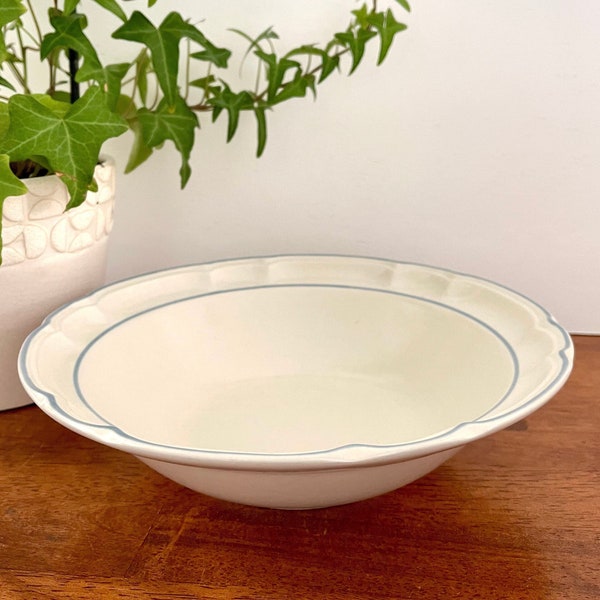 Cordella Bluet Round Serving Stoneware Bowl, Hand Decorated Stoneware, Blue Rim Bowl, Scalloped Edges Vegetable Bowl