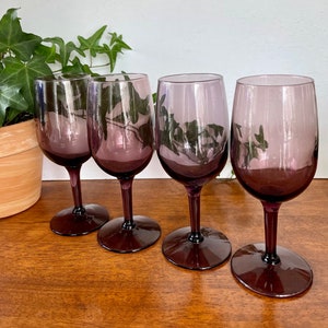 Vintage Amethyst Wine Glasses - Set of 4 Purple Plum Stemware