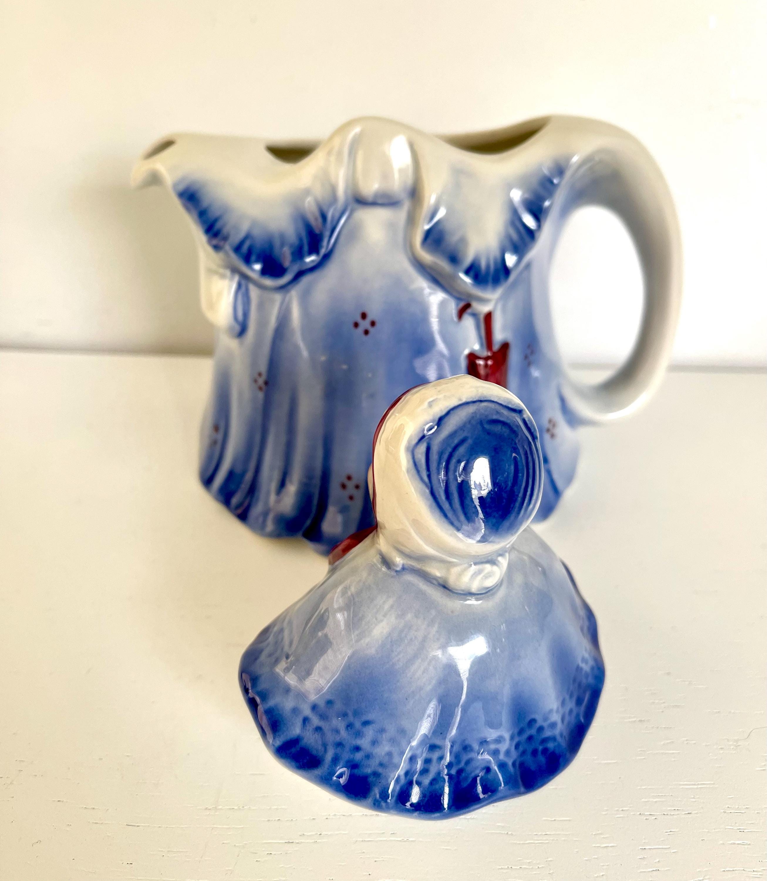 Little Old Lady Teapot: Tony Wood England, Blue Dress Red Umbrella