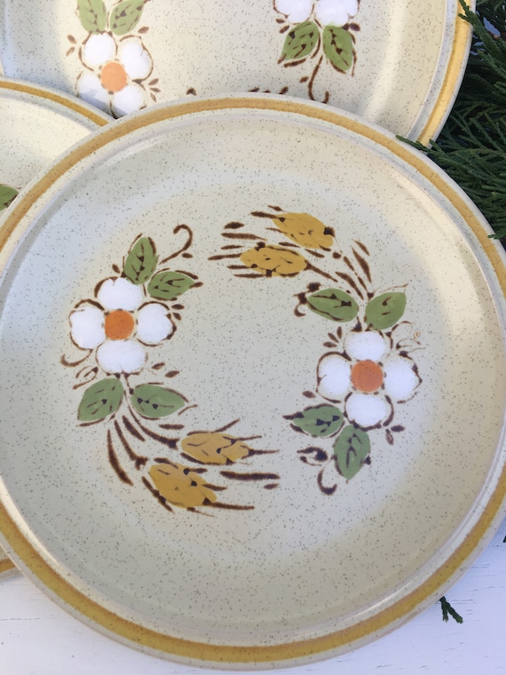 2 Hearthside Garden Festival Hand Painted Prairie Flowers