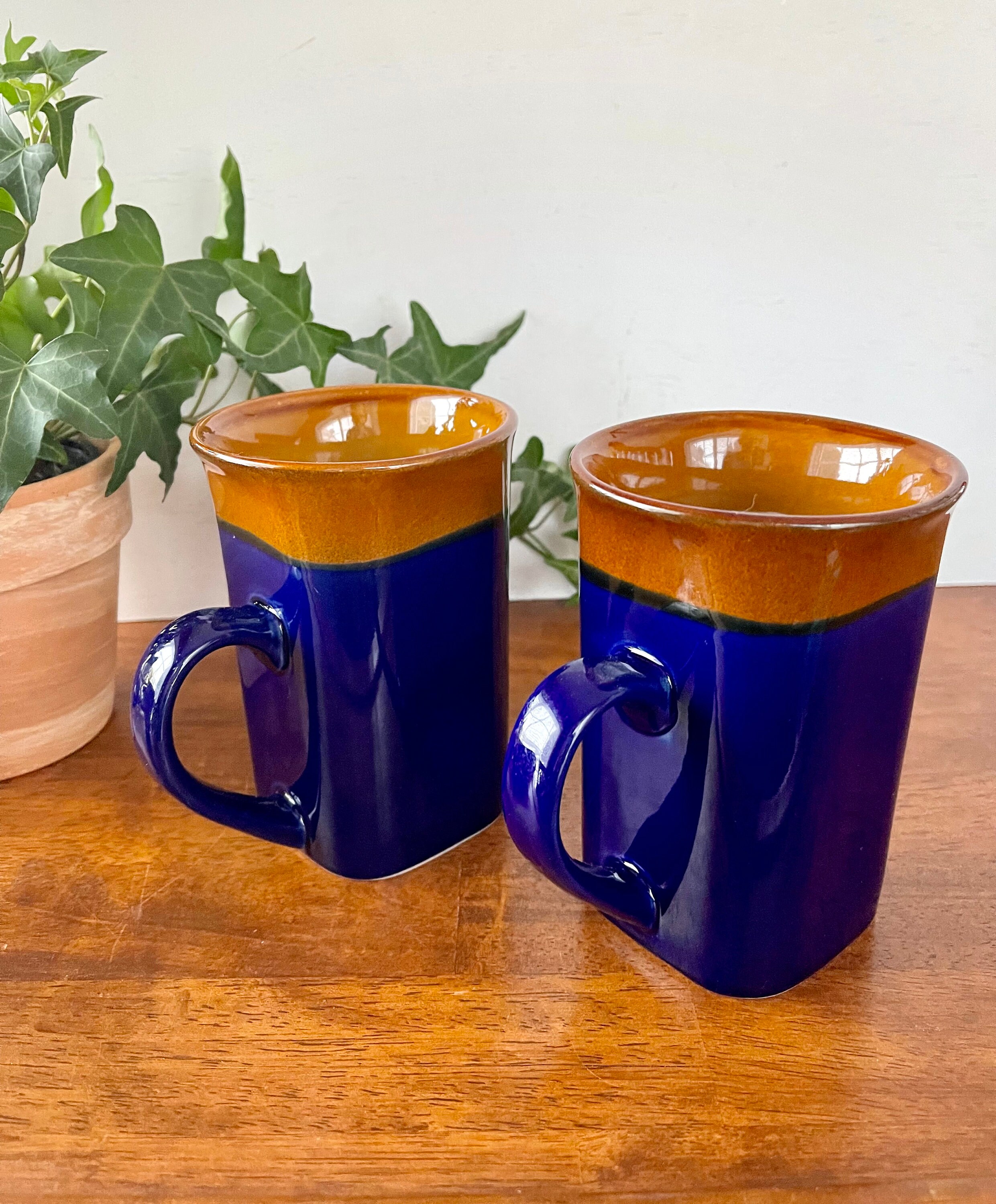 2 Vintage Royal Norfolk Two Toned Square Bottom Mugs Vintage Blue