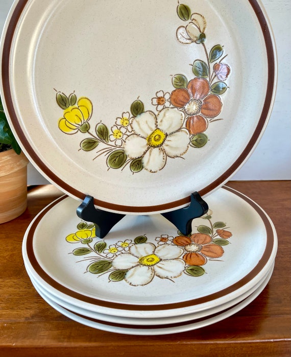1970s Woodhaven Stoneware Dinner Plates: Sunny Brook Floral Set - Etsy