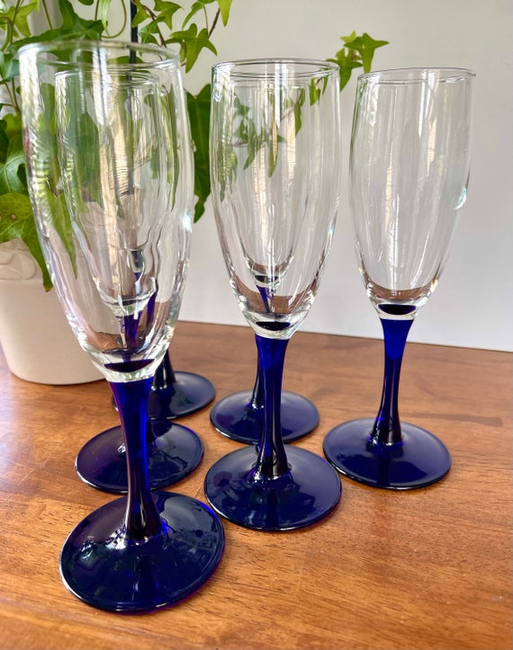 Set of 6 Cobalt Blue Stemmed Champagne Flutes Vintage Cobalt Blue Glasses  Royal Blue Champagne Glasses 