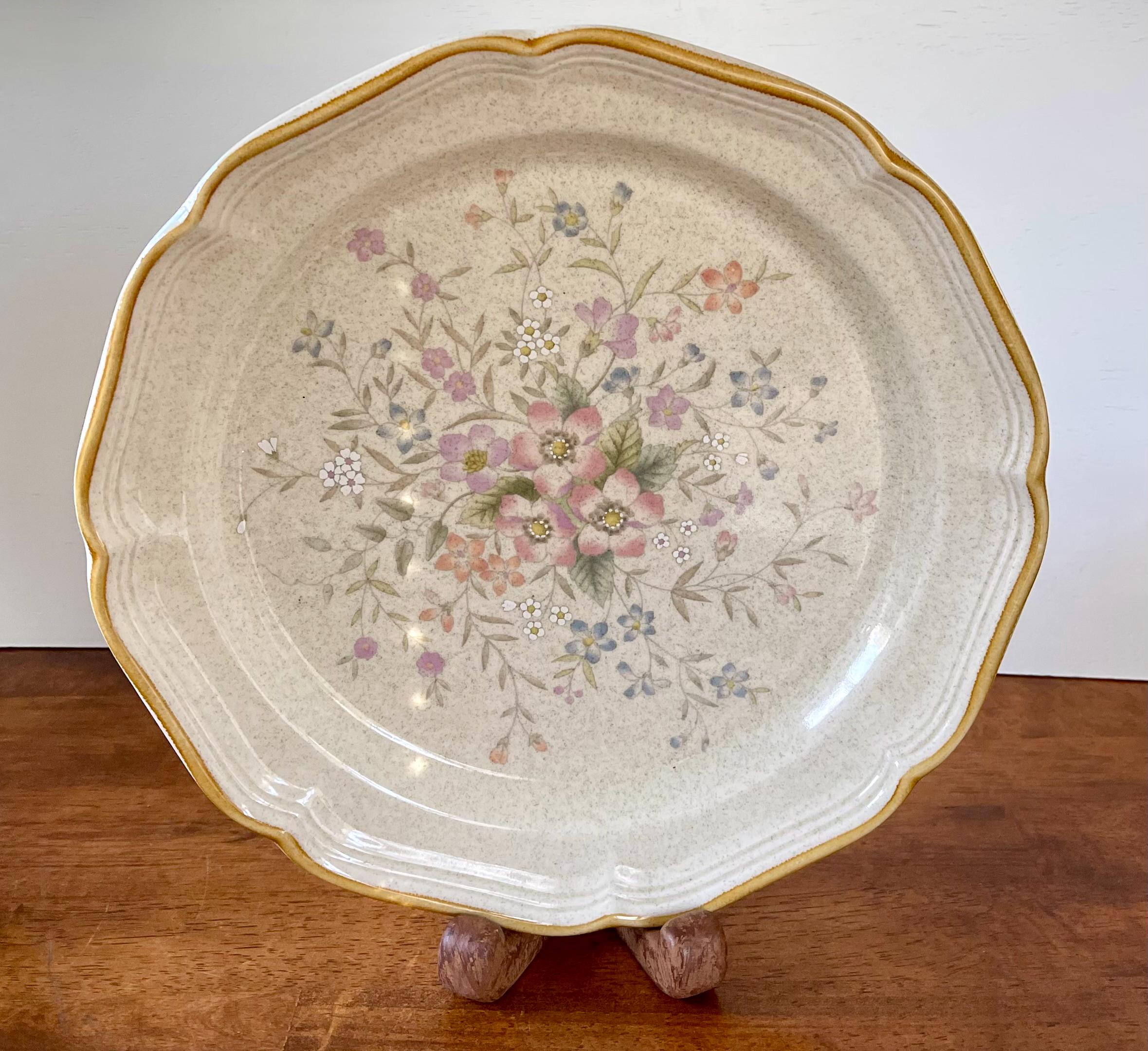 Mikasa Garden Club Dinner Plates: Pink Floral Set of 4 - Etsy