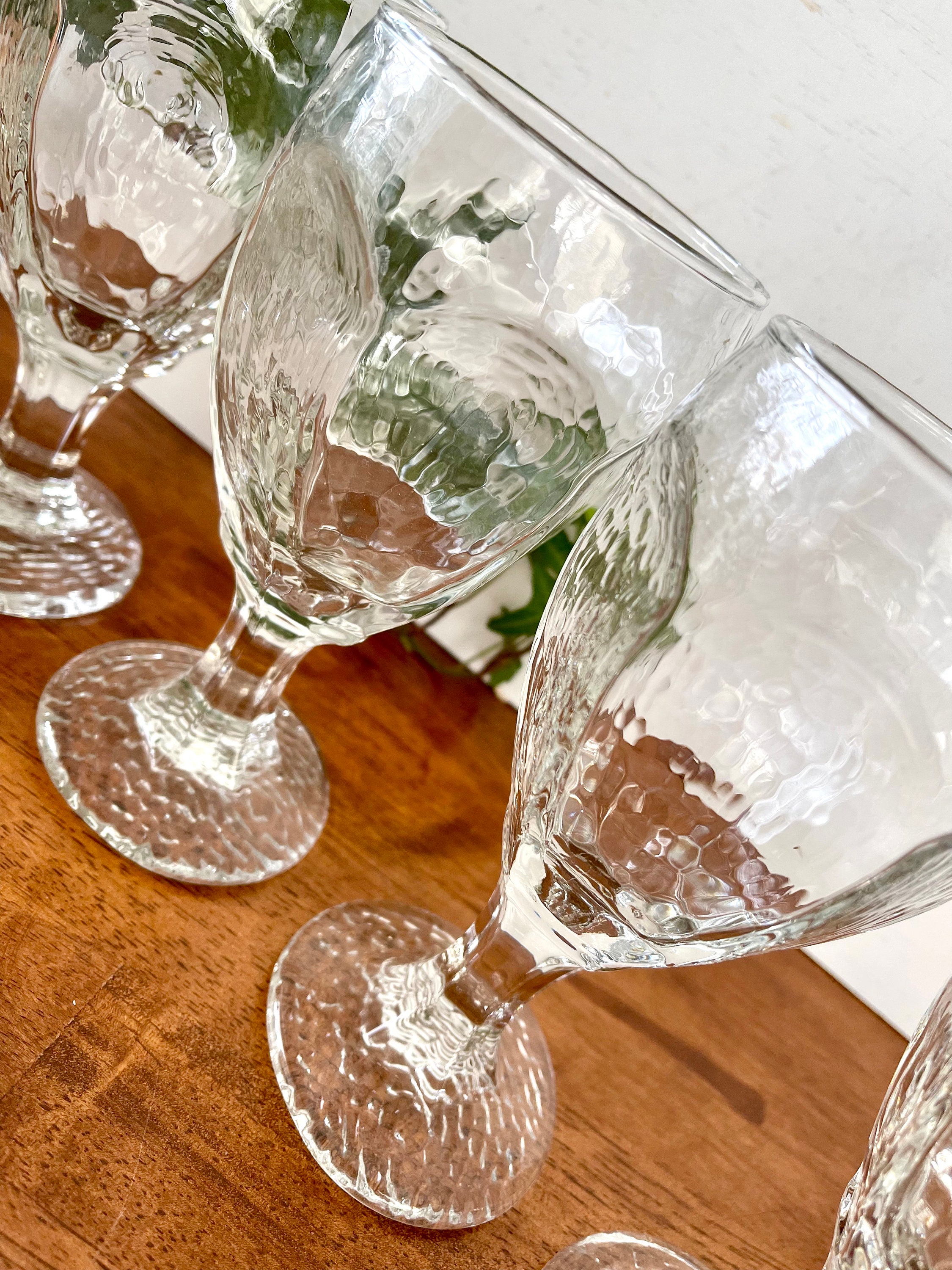 4 Libbey Chivalry Wine Glasses Rock Shape Chivalry Wine Etsy