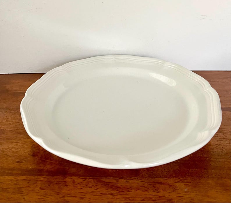 Mikasa French Countryside Dinner Plates