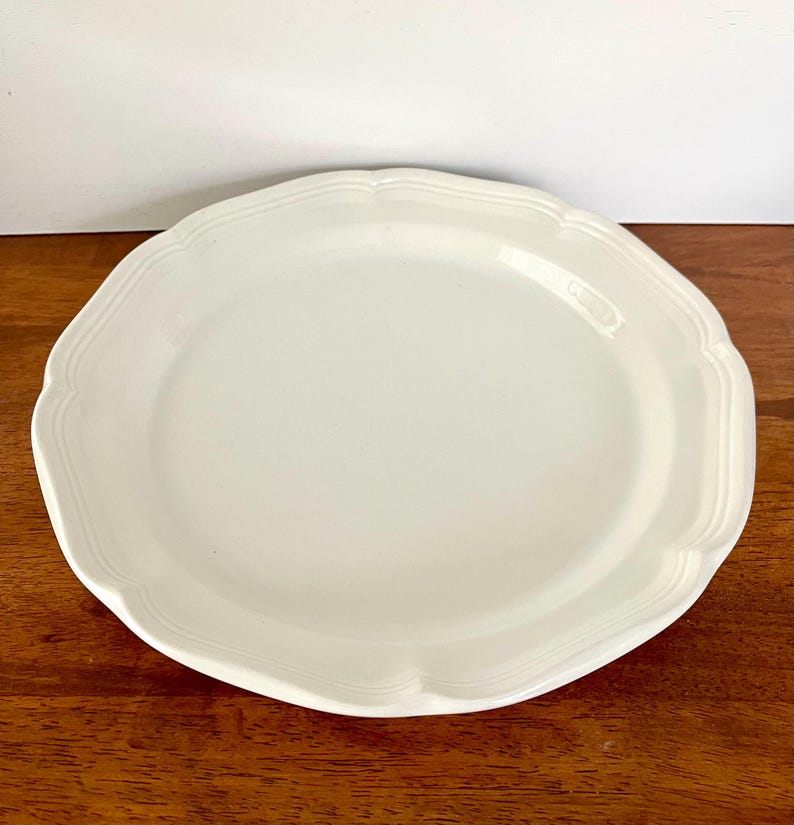 Mikasa French Countryside Dinner Plates - Thumbnail 2