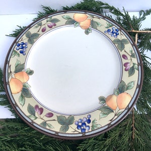 Mikasa Garden Harvest Intaglio  Chop Plate/ Round Serving Platter  CAC29 - Vintage Fruit Design Platter