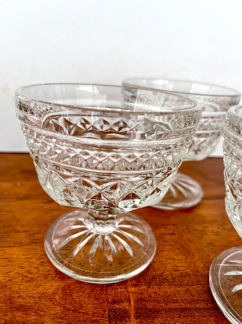 Vintage Wexford Diamond Pattern Glassware: Set of 4 Cocktail Dessert ...